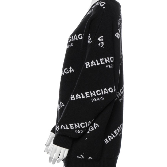 100% Authentic BALENCIAGA Virgin Wool Graphic Print Sweater - Picture 2 of 12